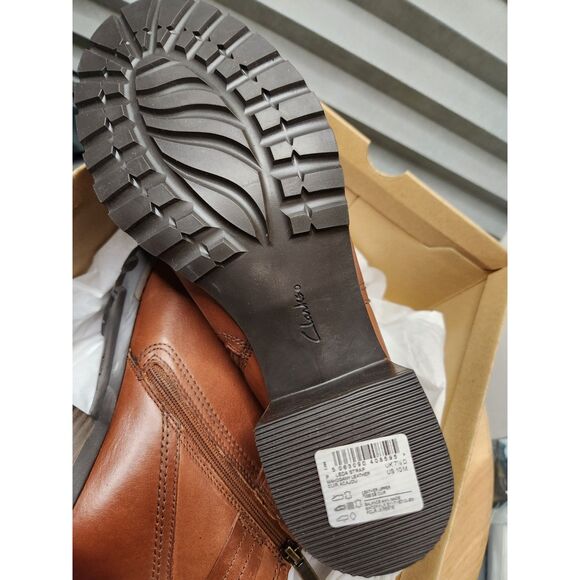 Clarks Leda Strap Heeled Zip-Up Boots | Women’s Size 10 Mahogany - Picture 9 of 11